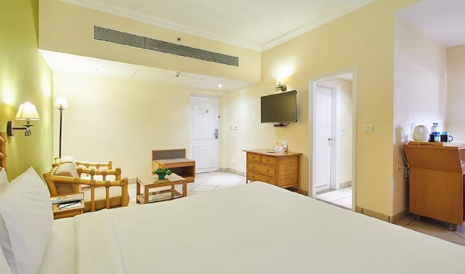 rooms-standard-room