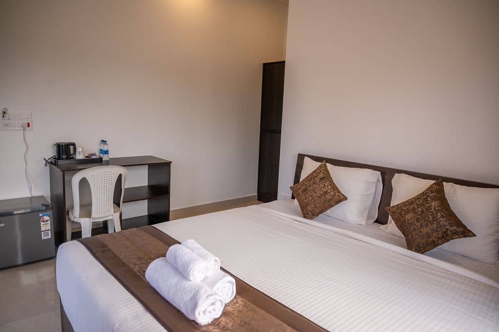 rooms-superior-room