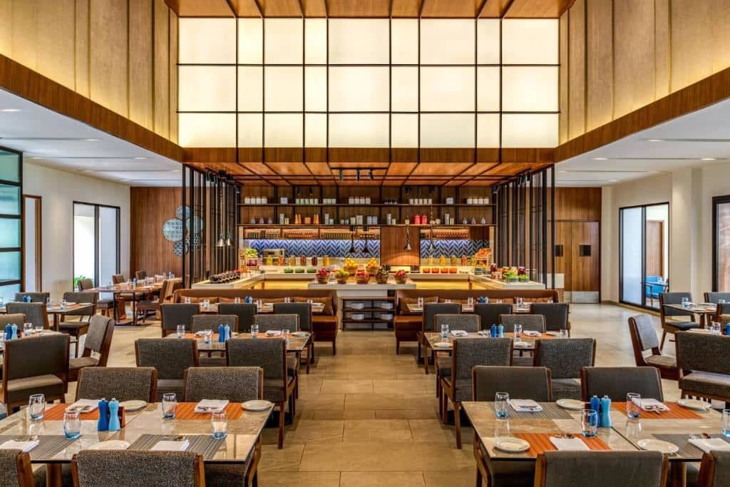 restaurants-restaurants