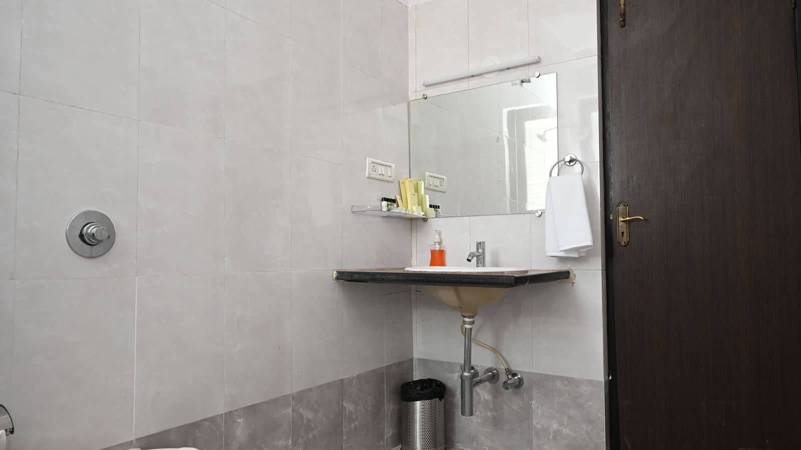 rooms-3-bedroom-deluxe-villa