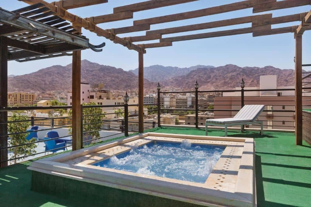 pools-outdoor-pool