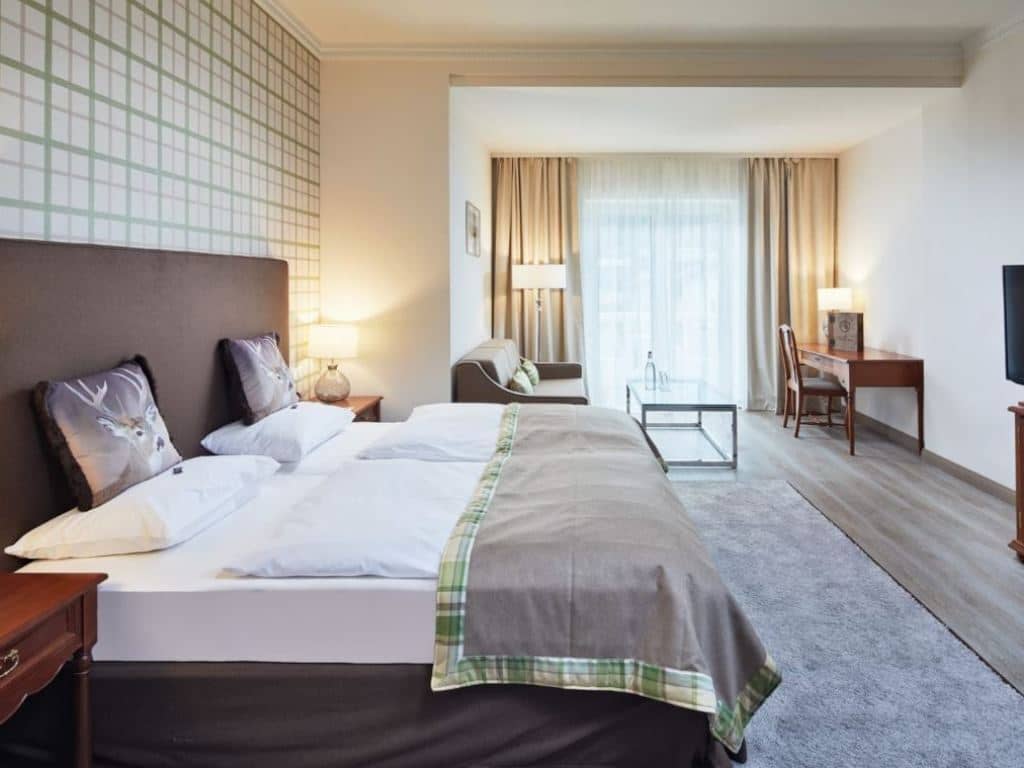 rooms-double-room-alpenwohnen-m-with-kids-special-offer