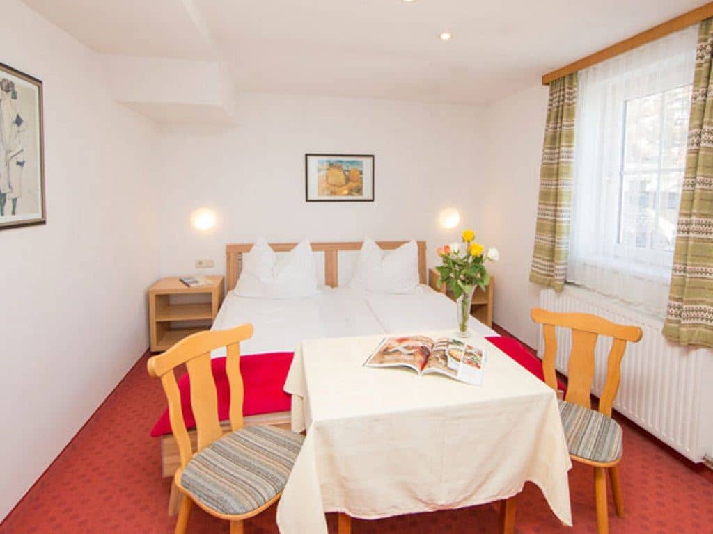 rooms-double-room