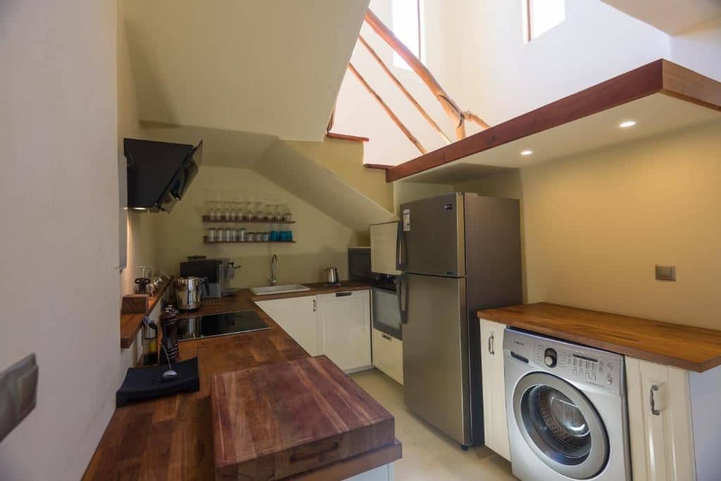 rooms-presidential-fivebedroom-villa