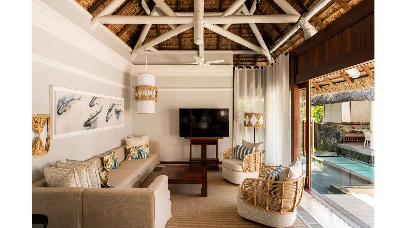 rooms-2-broom-pool-villa