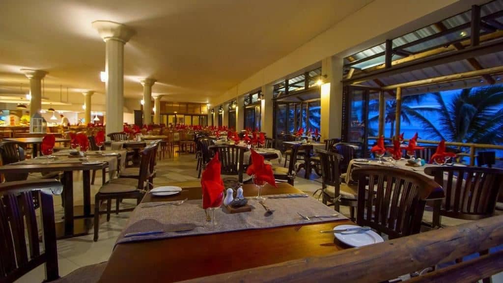 restaurants-restaurants
