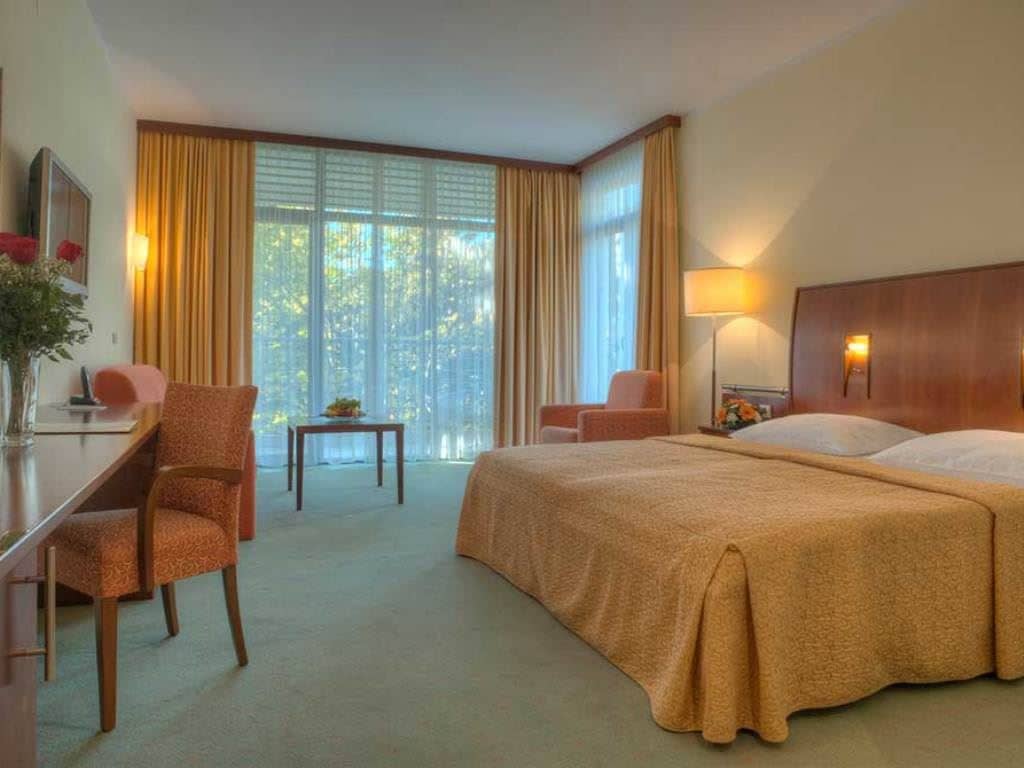 rooms-junior-suite