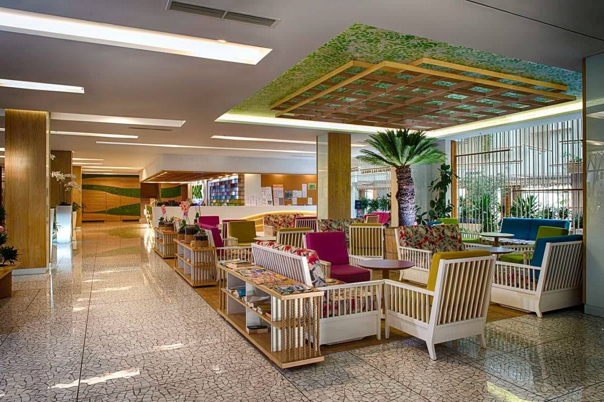 bars-restaurant-bar