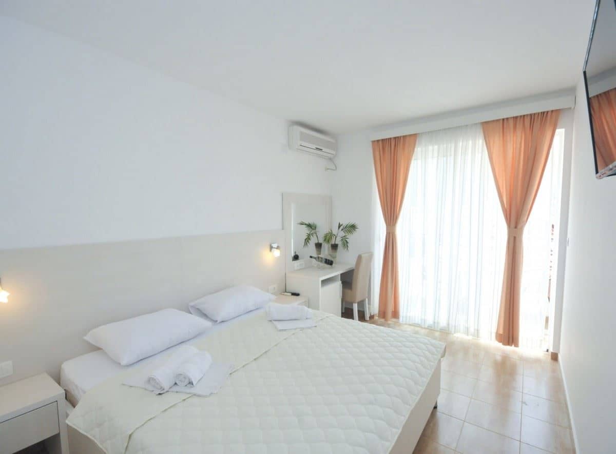 rooms-double-room