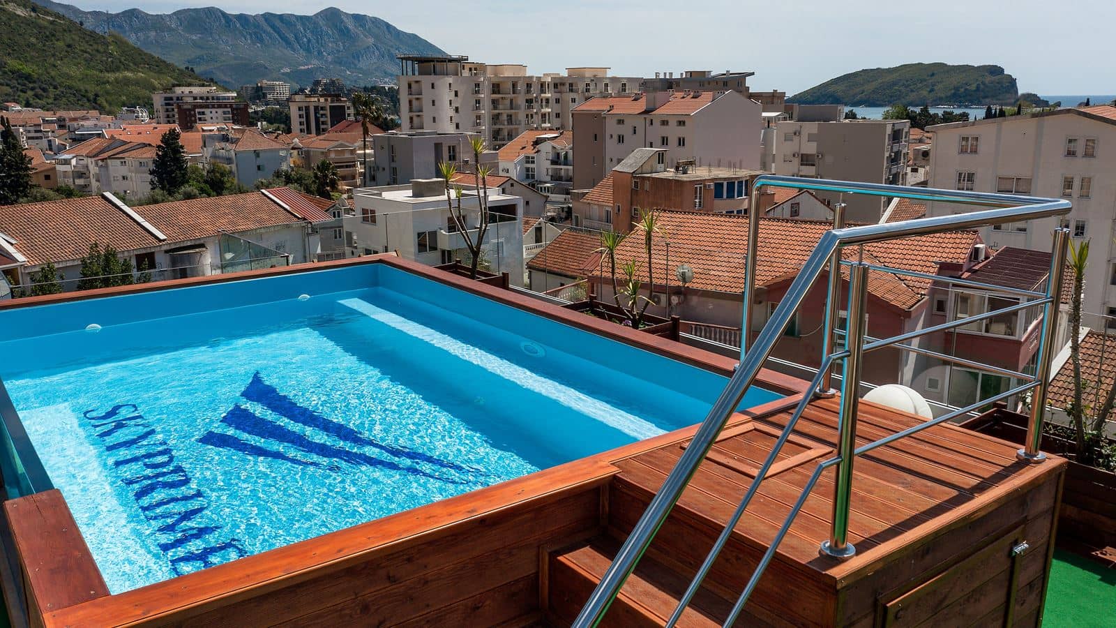 pools-pools