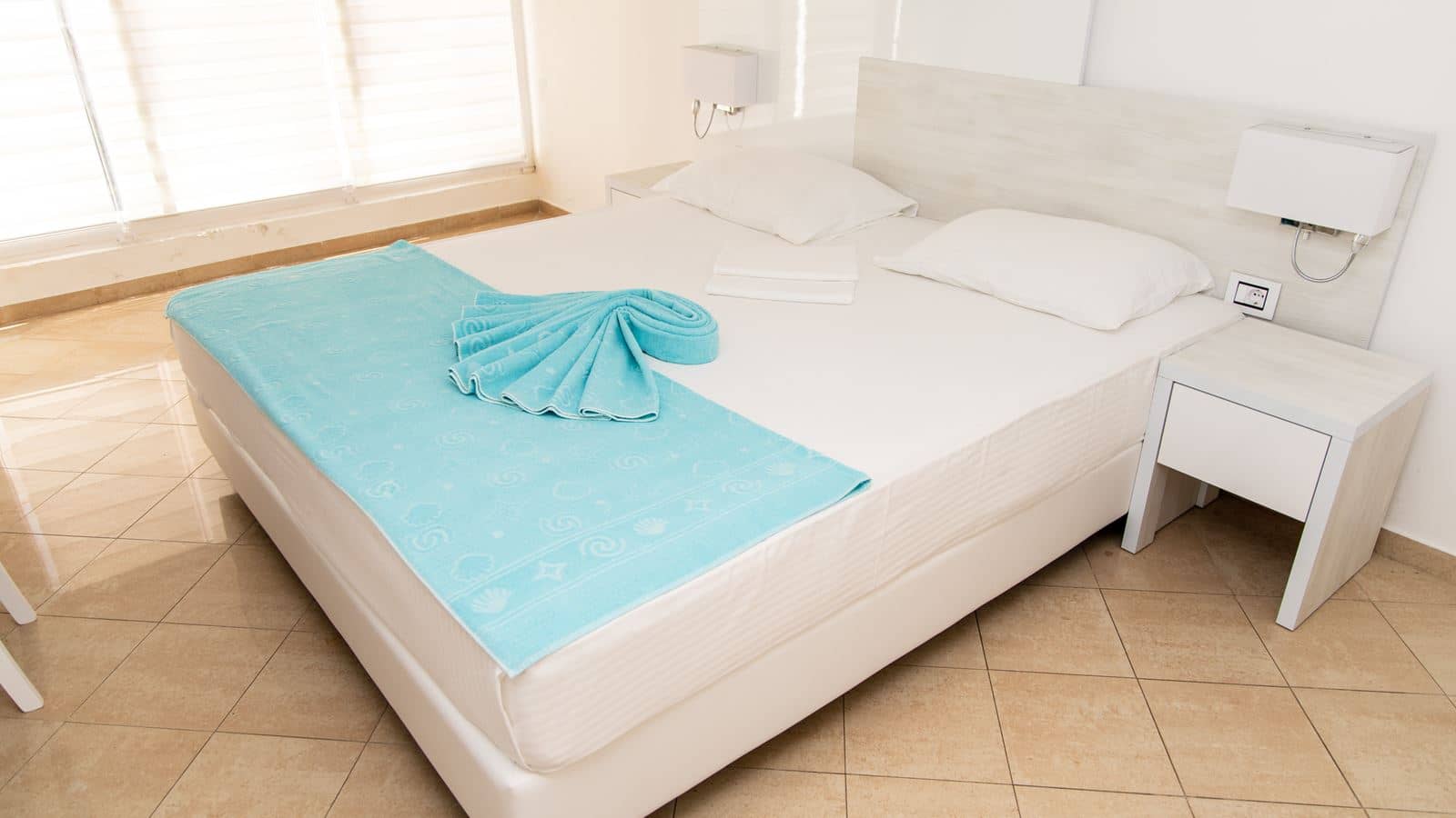 rooms-double-room-sea-view