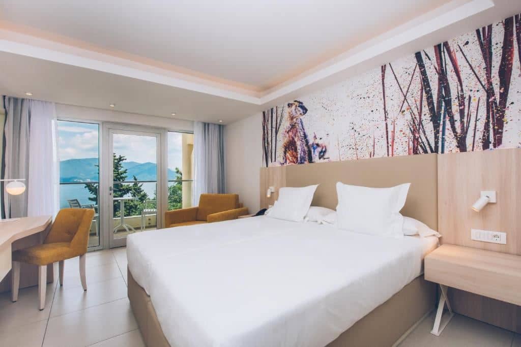 rooms-double-room-side-sea-view