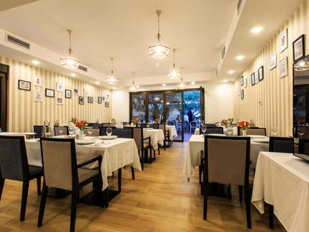 restaurants-harmony