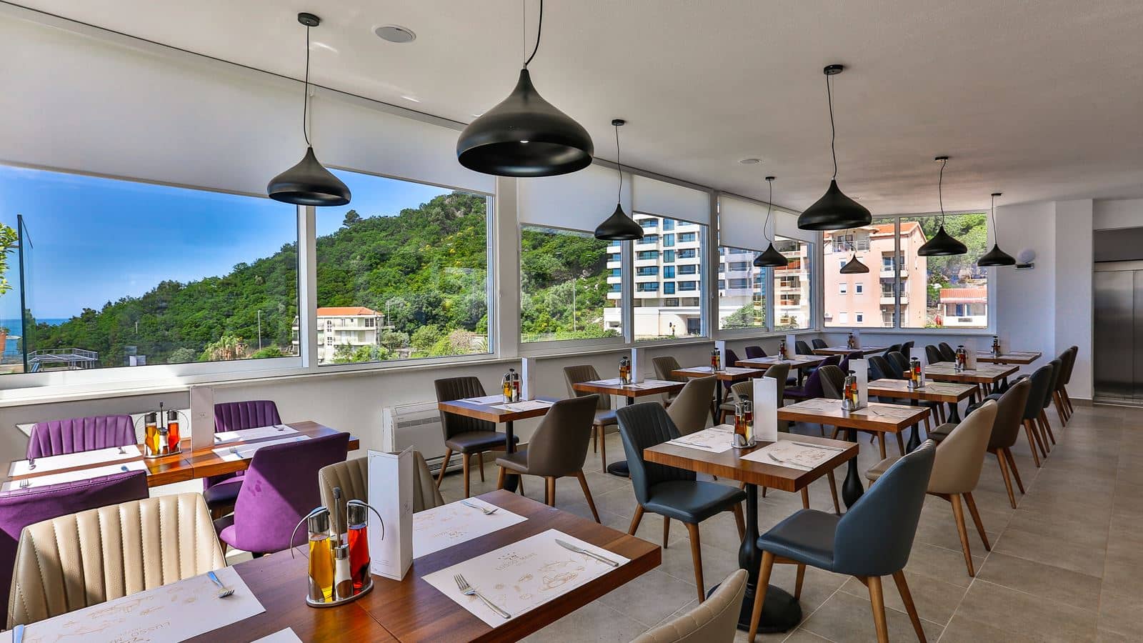 restaurants-restaurants