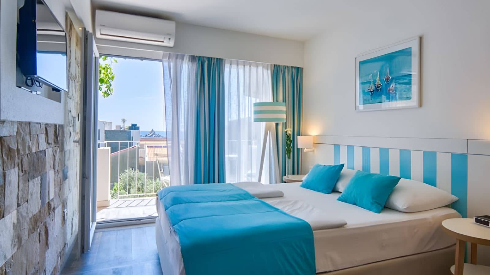rooms-standard-room