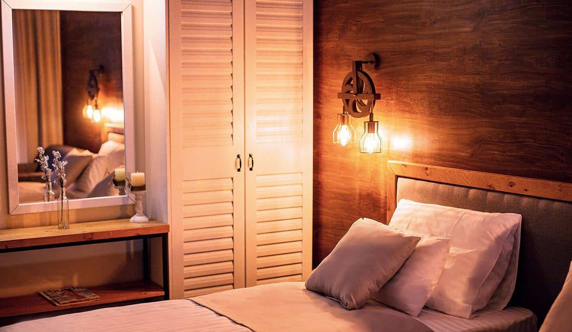 rooms-deluxe-double-room-with-extra-bed