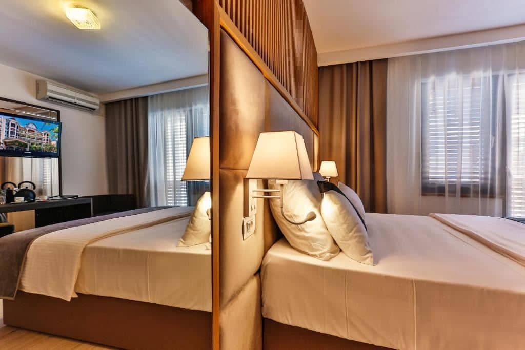 rooms-triple-room