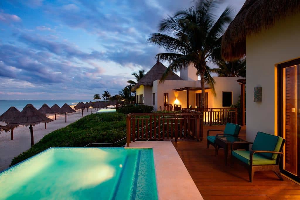rooms-beach-font-double