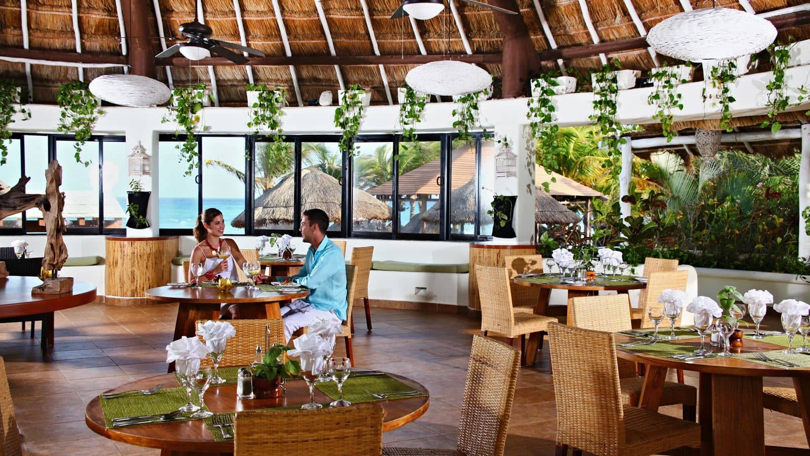 restaurants-restaurants