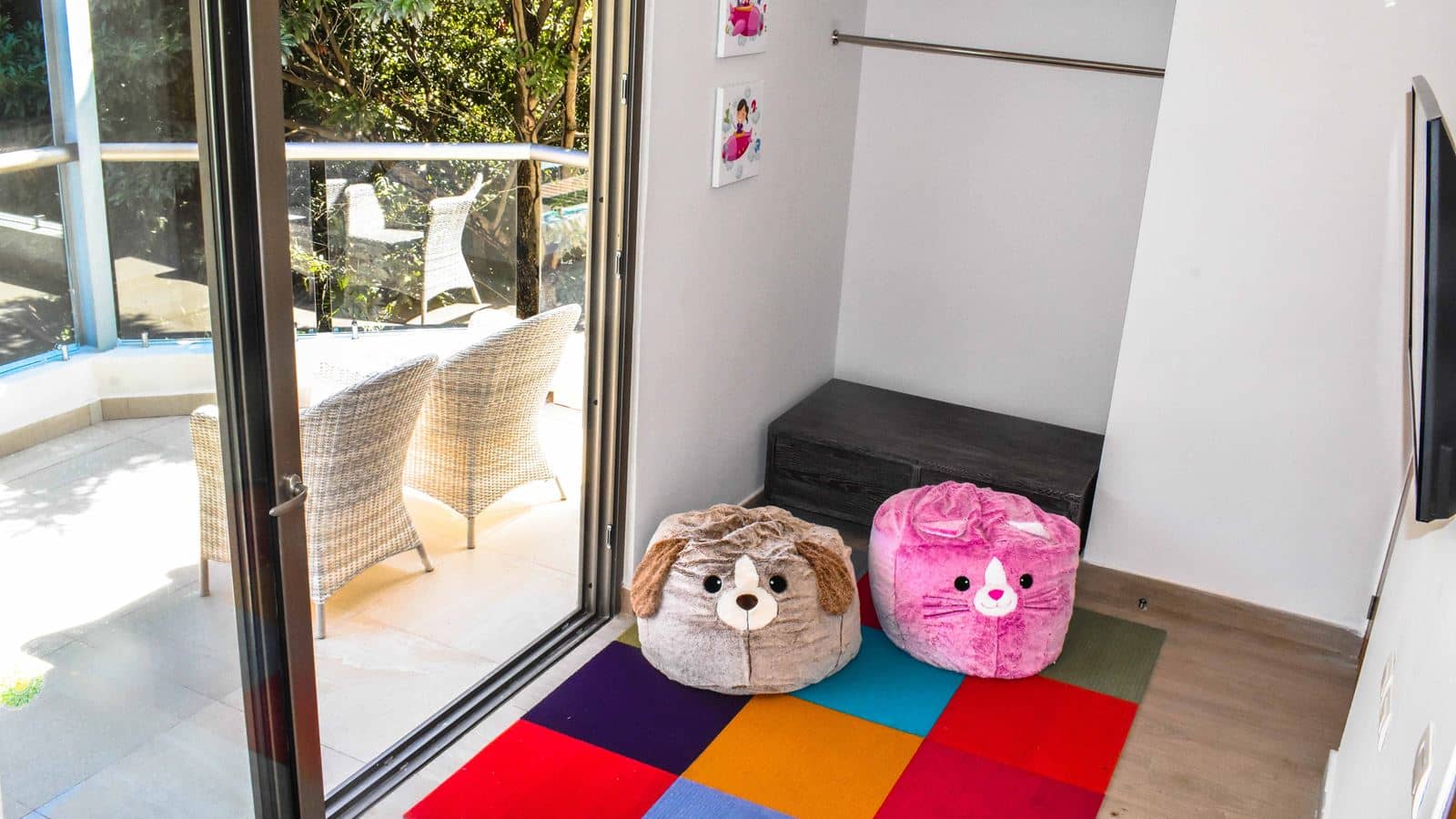 rooms-signature-eco-family-suite