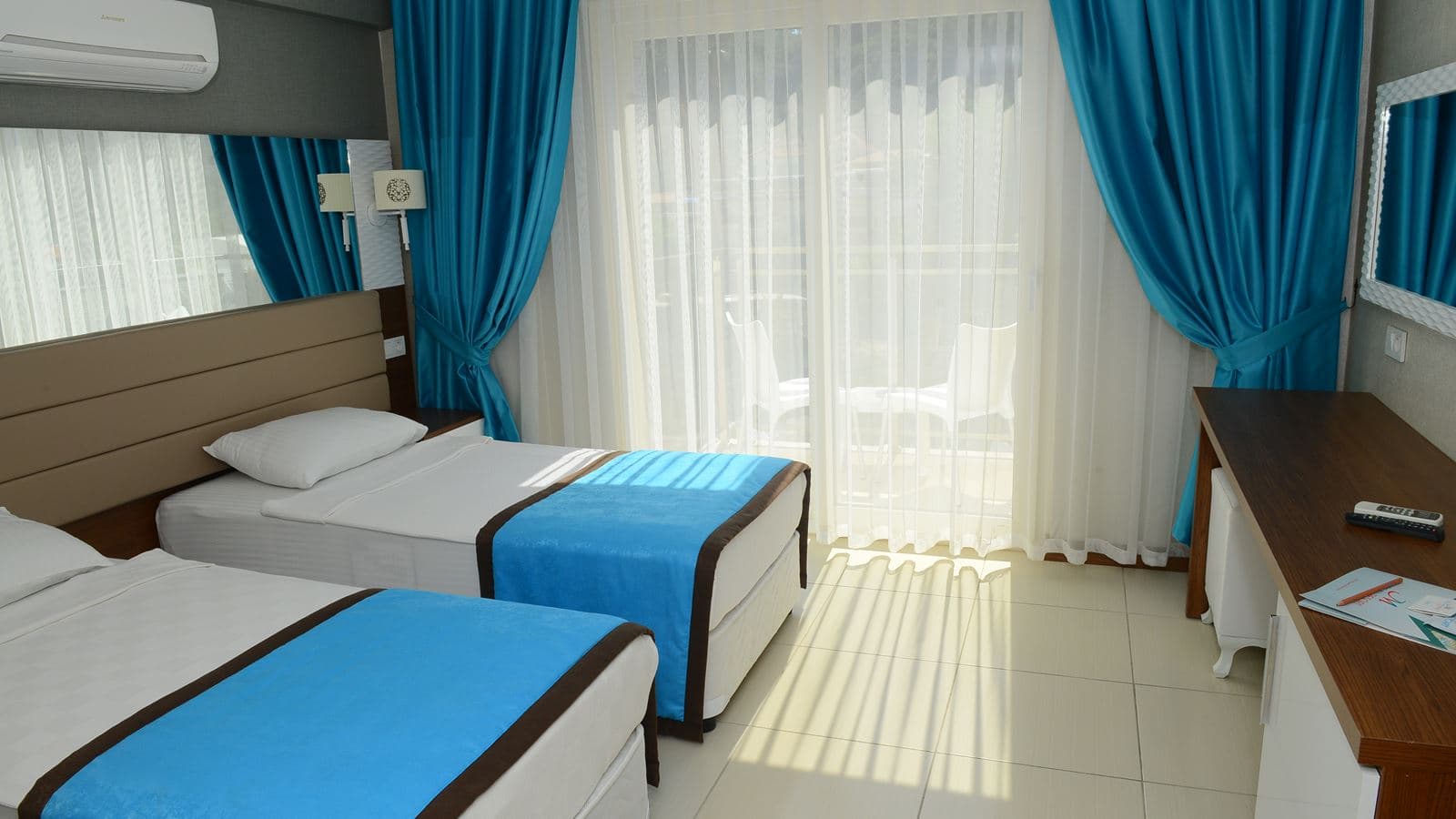 rooms-standard-room