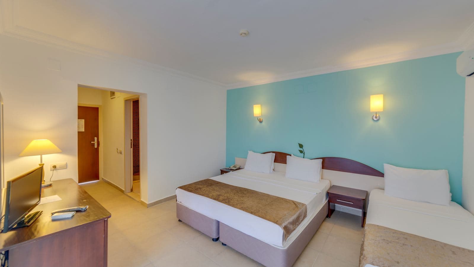 rooms-standard-room-land-view