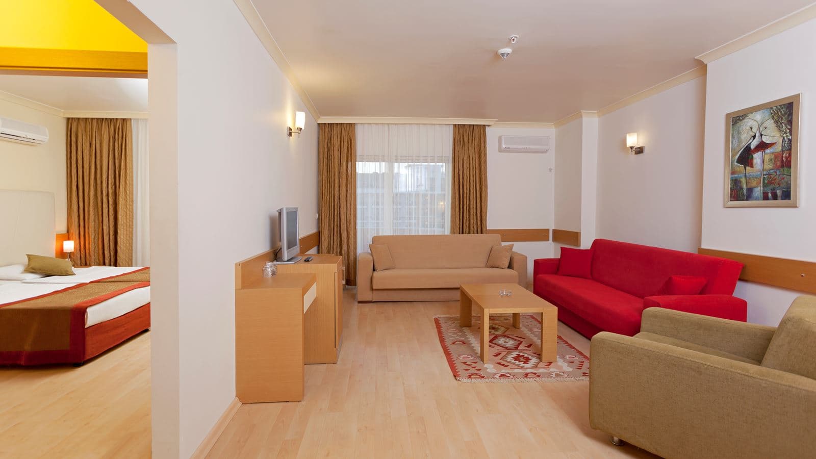 rooms-family-room