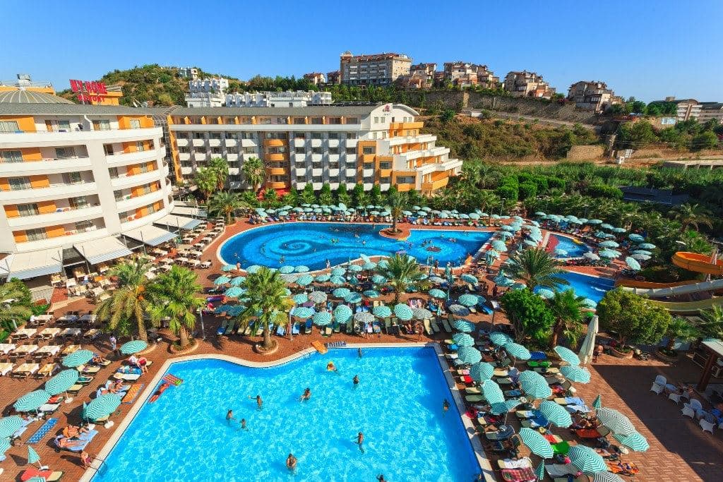pools-outdoor-pool