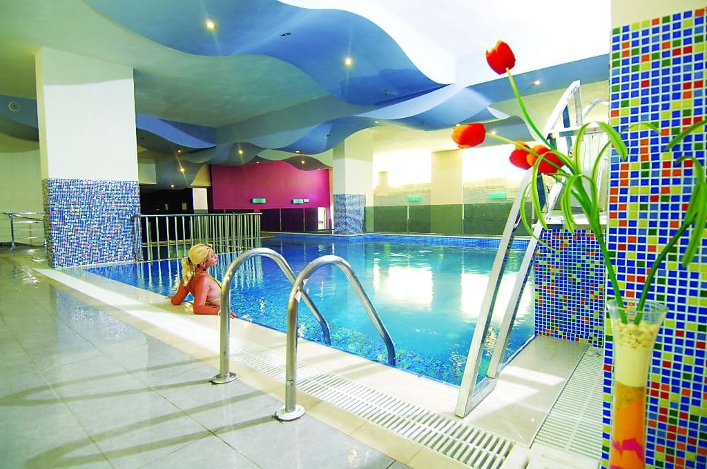 pools-indoor-pool