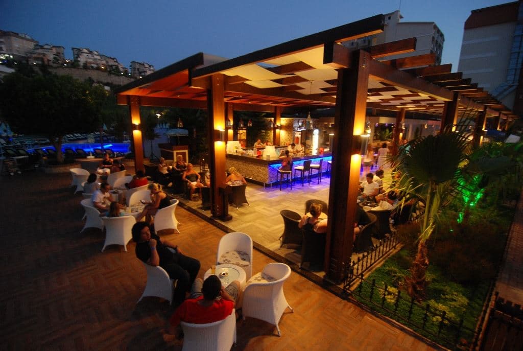 bars-pool-bar