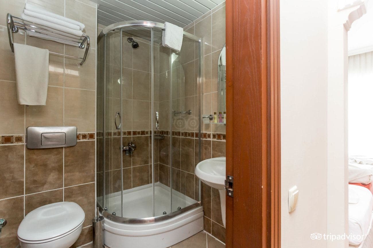 rooms-standard-room