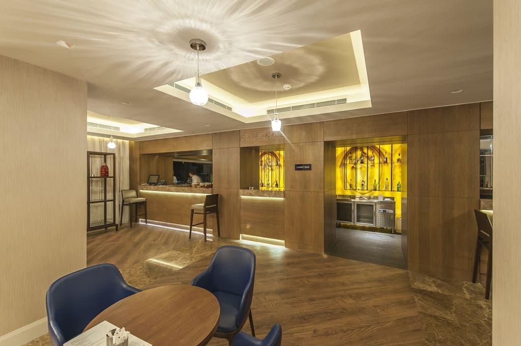 bars-lobby-bar