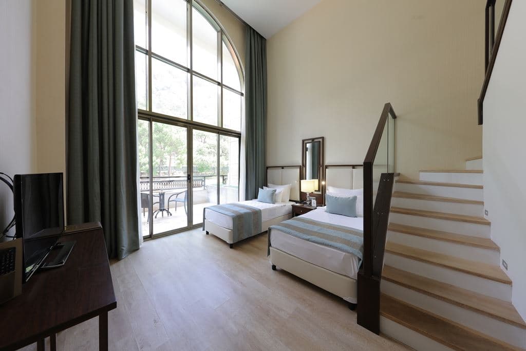 rooms-dublex-family-suite
