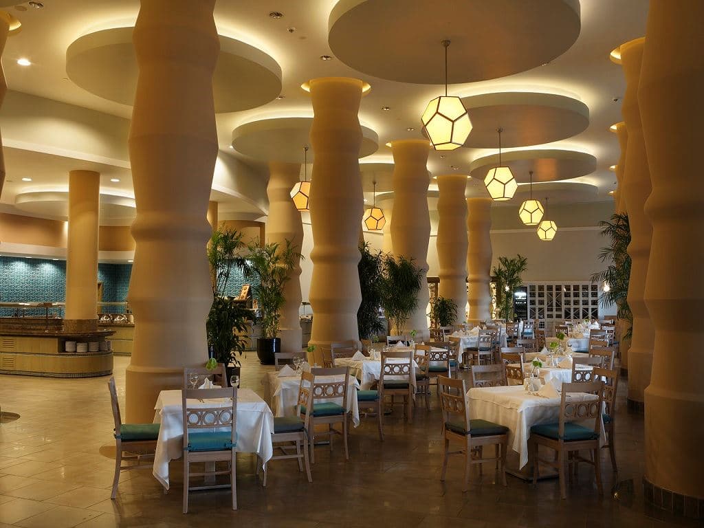 restaurants-silk-road-main-restaurant