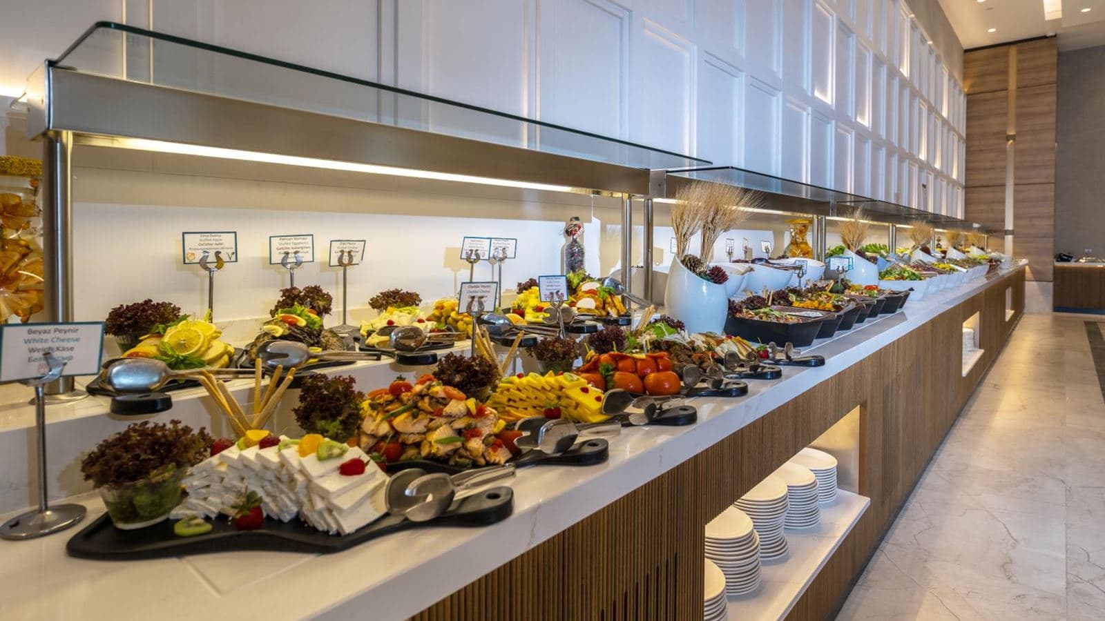 restaurants-main-restaurant