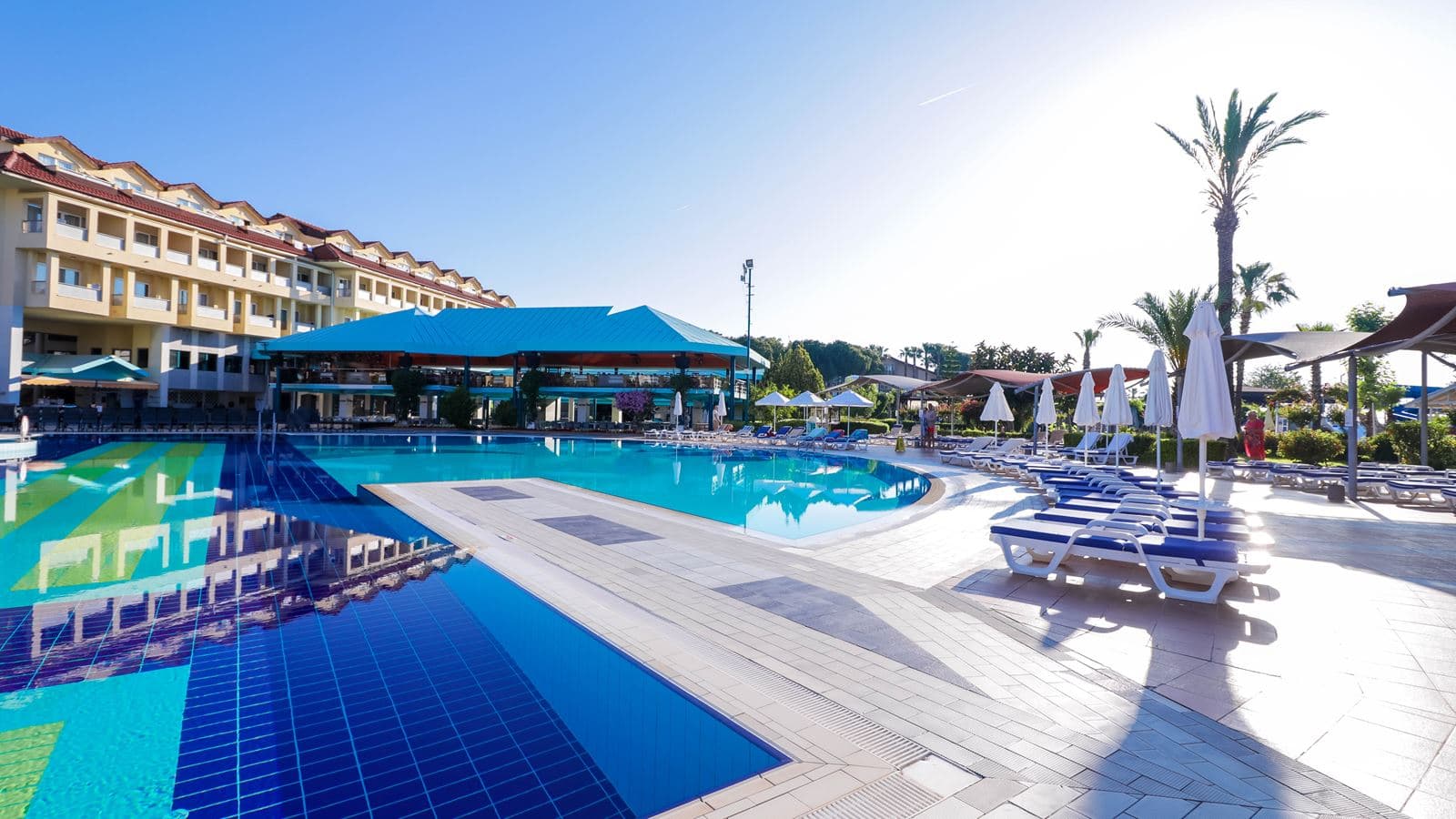 pools-outdoor-pool