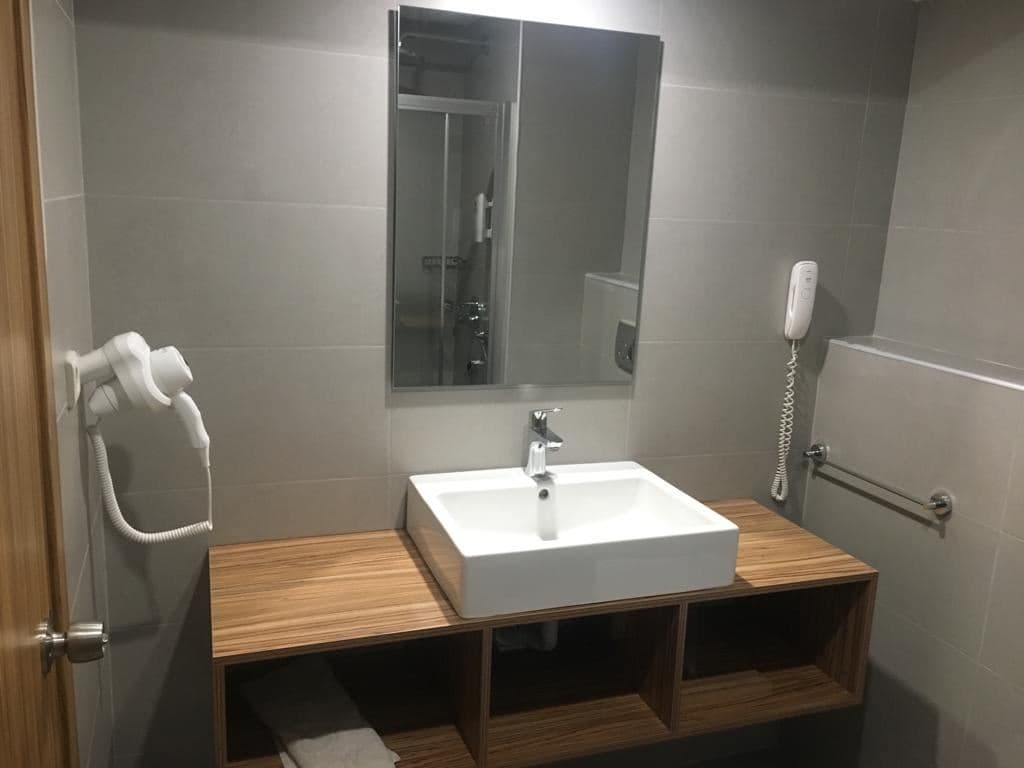 rooms-family-room