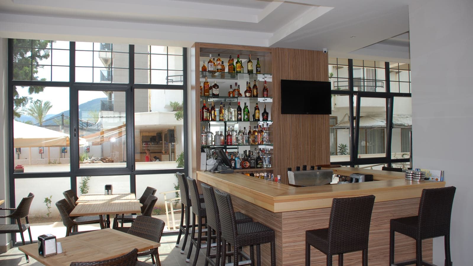 bars-lobby-bar