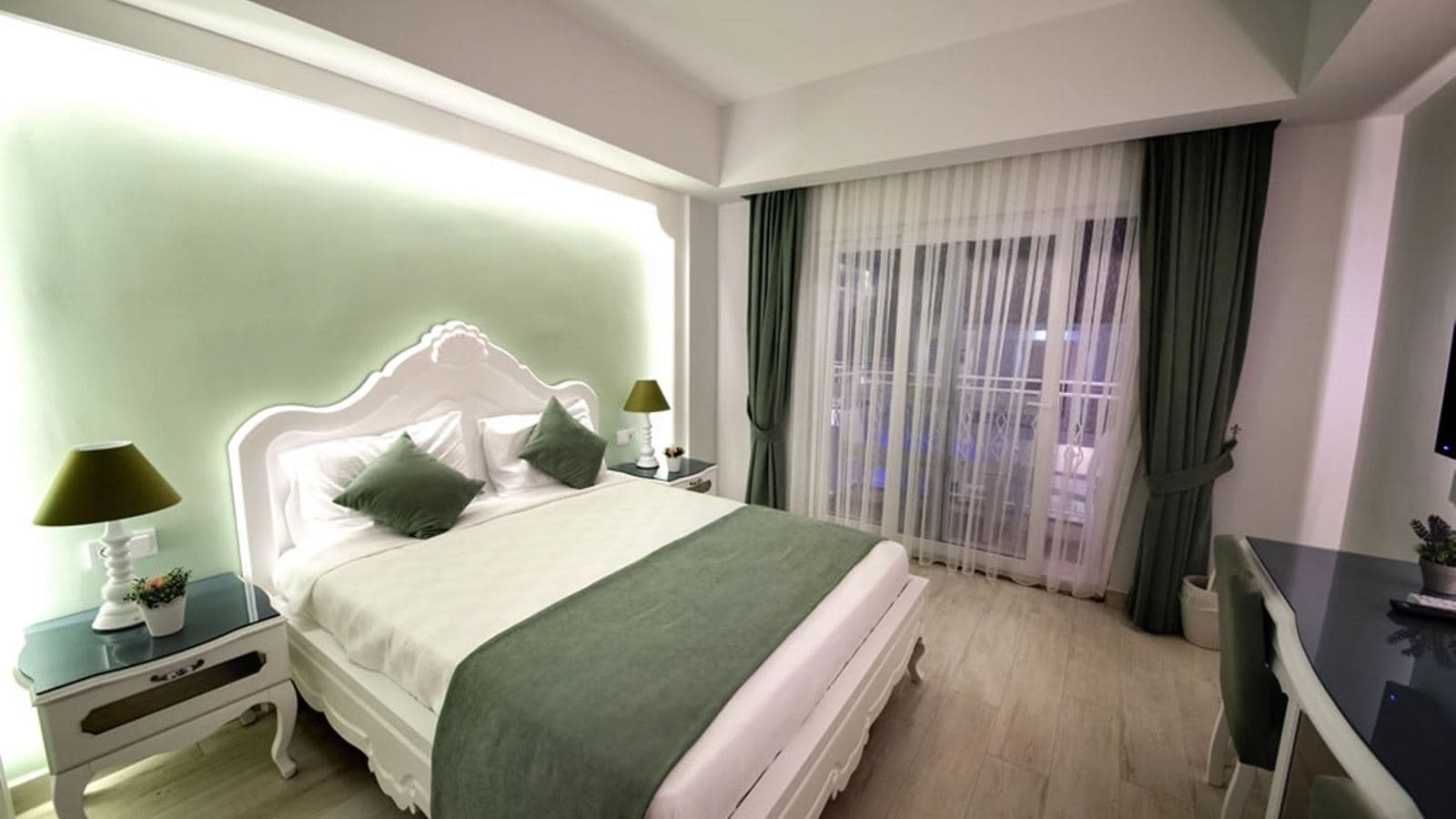 rooms-standard-room