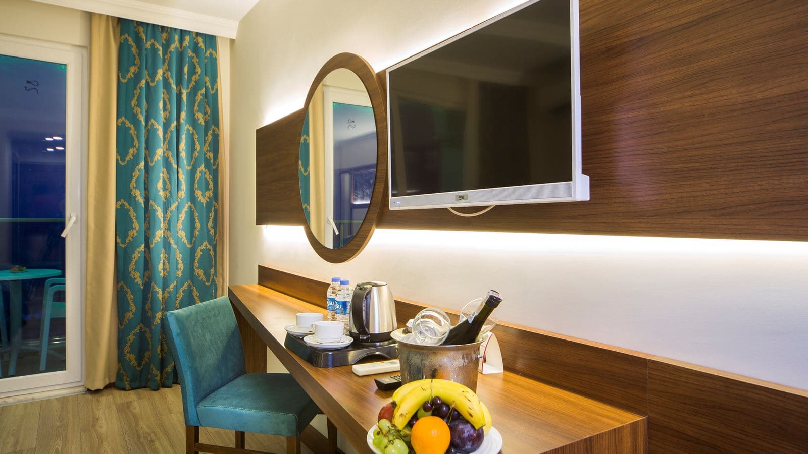 rooms-family-room