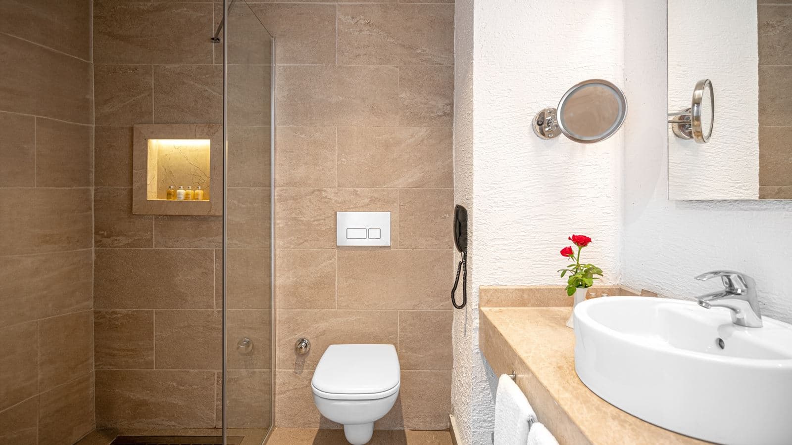 rooms-standard-room