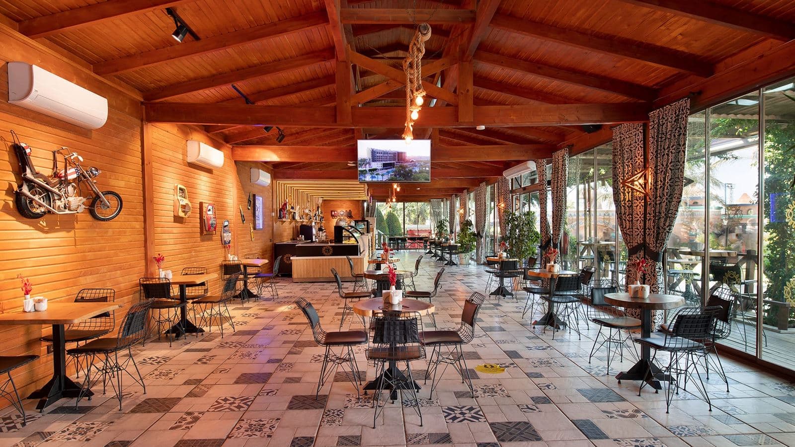 bars-cafe-house