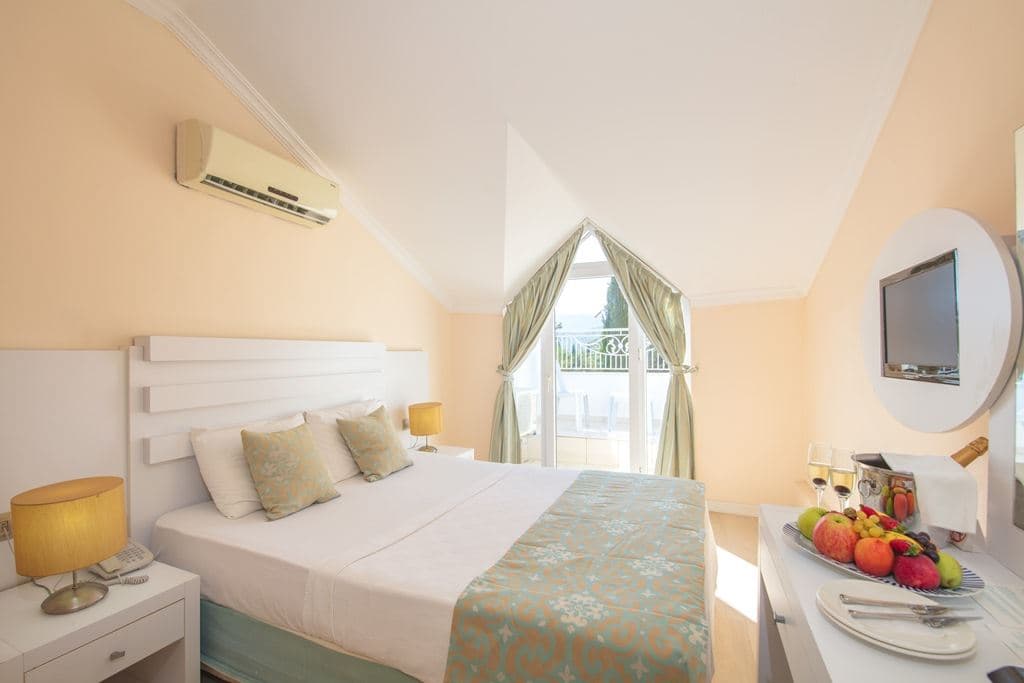 rooms-economy-room