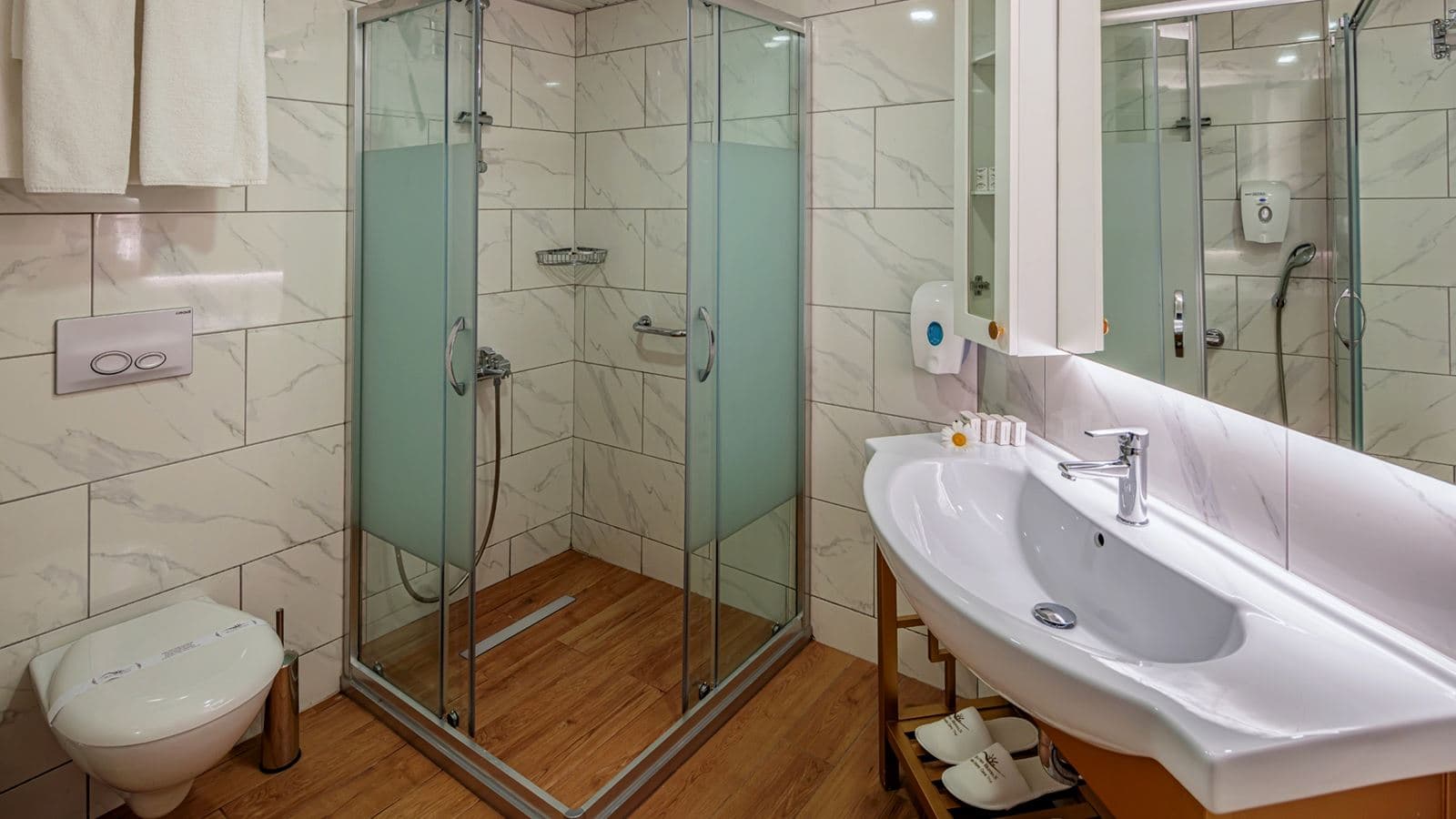 rooms-standart-room