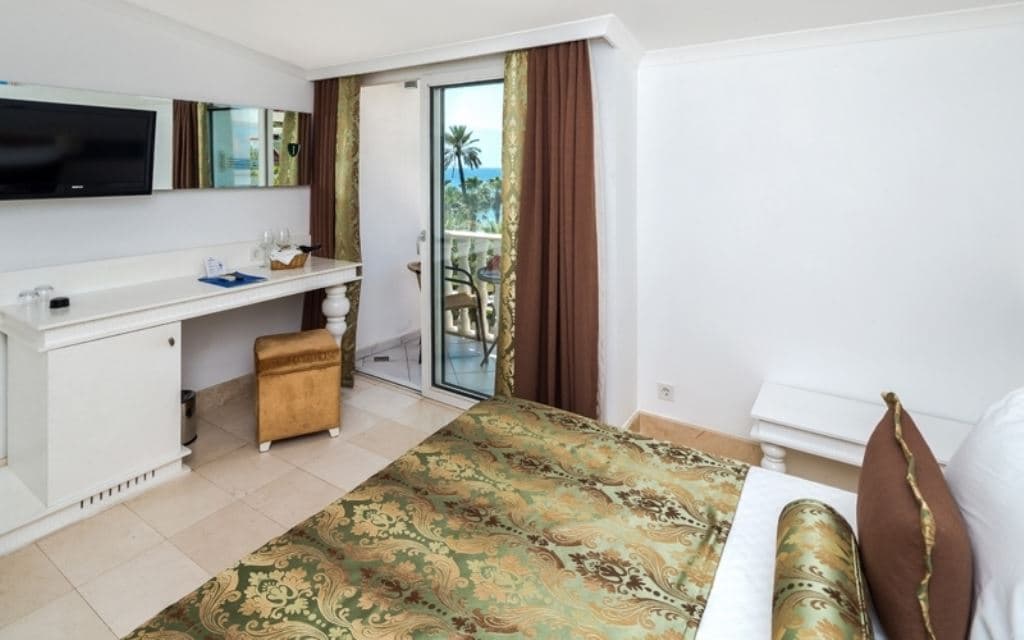 rooms-standard-room-sea-view