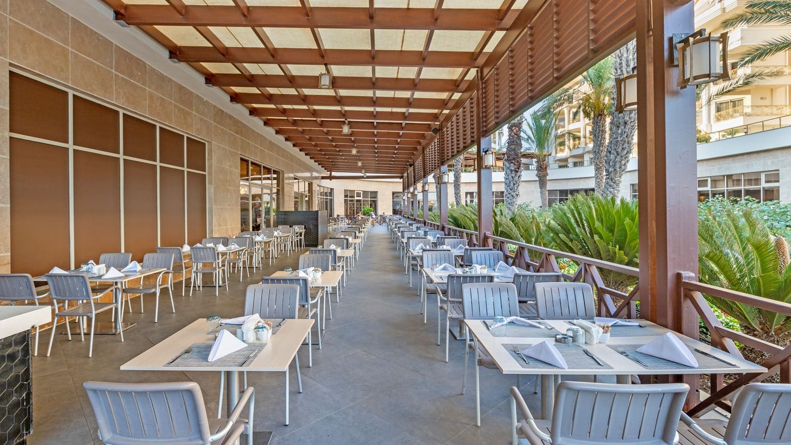 restaurants-main-restaurant