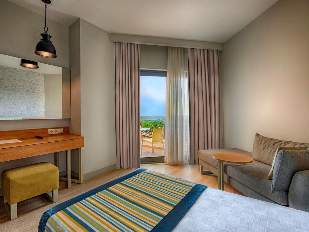 rooms-standard-room-sea-view