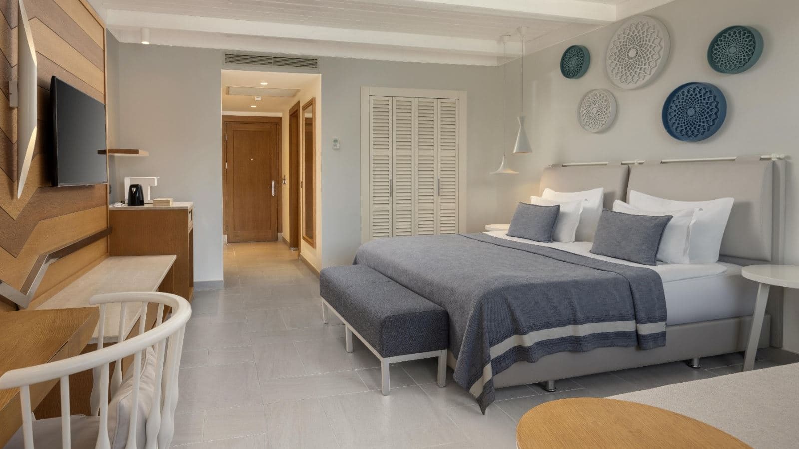 rooms-standard-room-sea-view-balcony-or-terrace