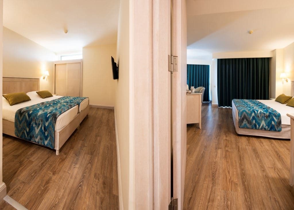 rooms-family-room