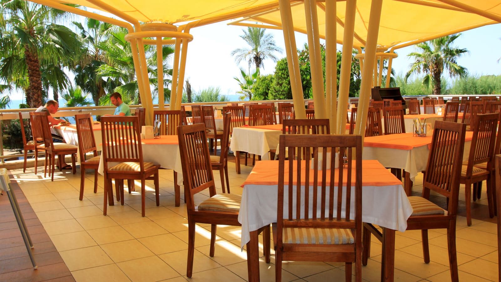 restaurants-main-restaurant